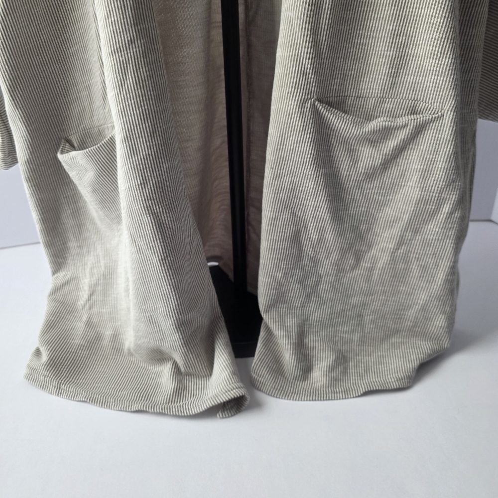 DONNI Cardigan  Striped Ribbed  OSFA Gray - Picture 4 of 11